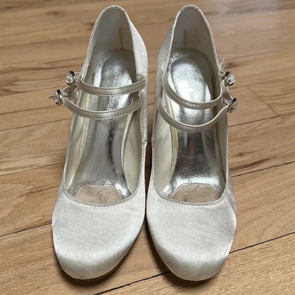 Audrey Brooke ivory heels - Picture 4 of 6